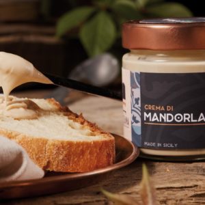 CRÈME AUX AMANDES BIO